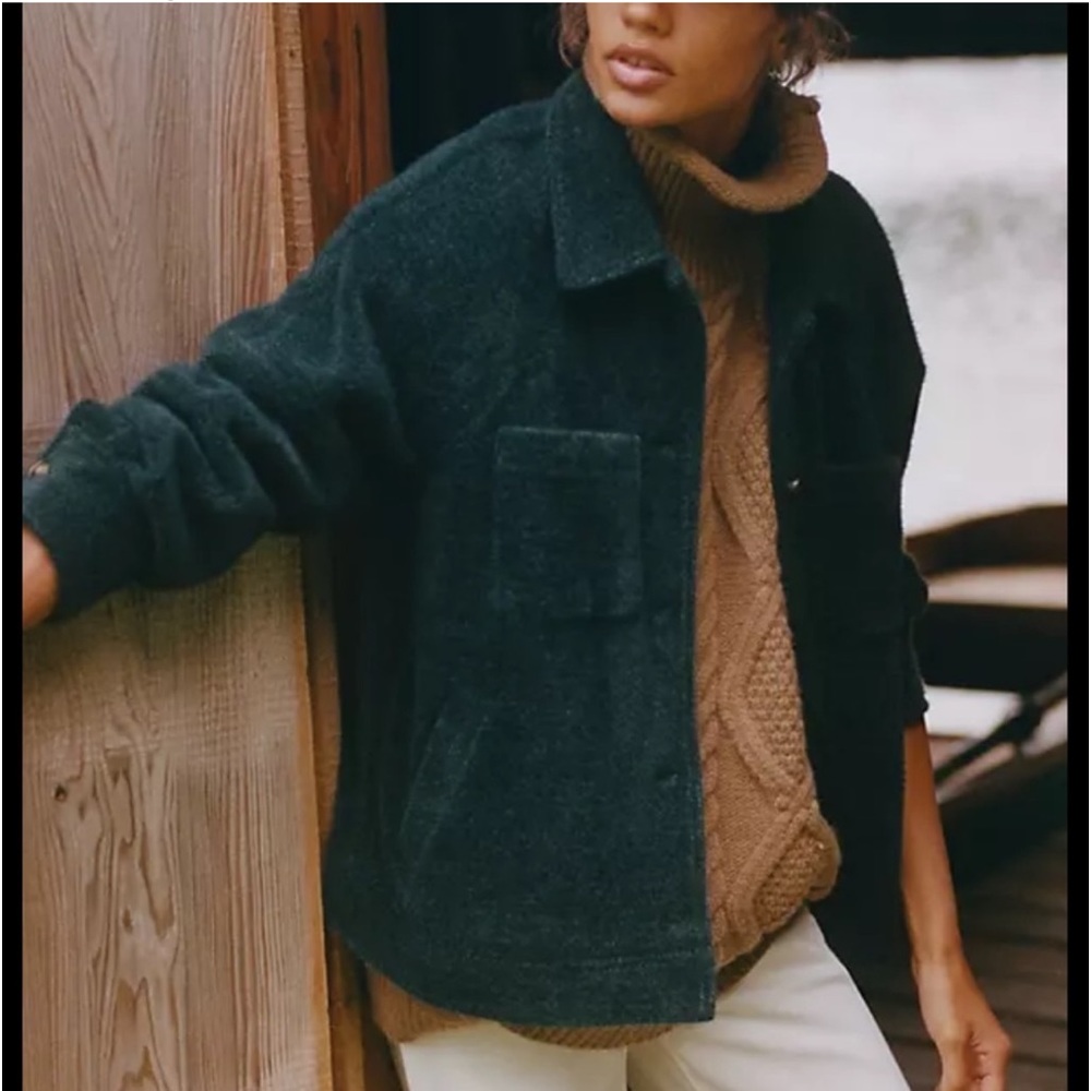 Beautiful heavy Greylin Blue/green Shacket